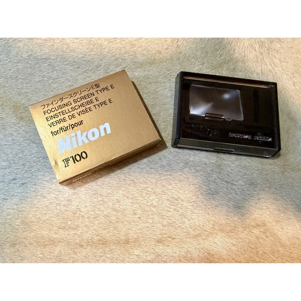 Nikon F100 Focusing Screen Type E Clear Matte Grid Screen F100 SLR Camera NIB